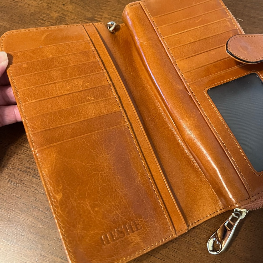 Brown heshe wallet